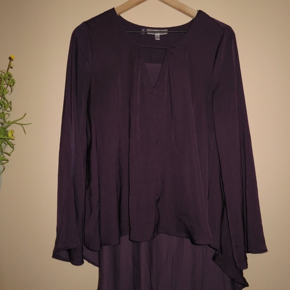 PRICE DROP!! Jennifer Lopez satin tunic sz. M ✨